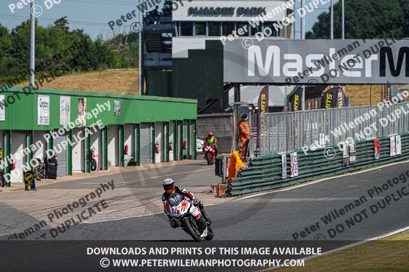enduro digital images;event digital images;eventdigitalimages;mallory park;mallory park photographs;mallory park trackday;mallory park trackday photographs;no limits trackdays;peter wileman photography;racing digital images;trackday digital images;trackday photos